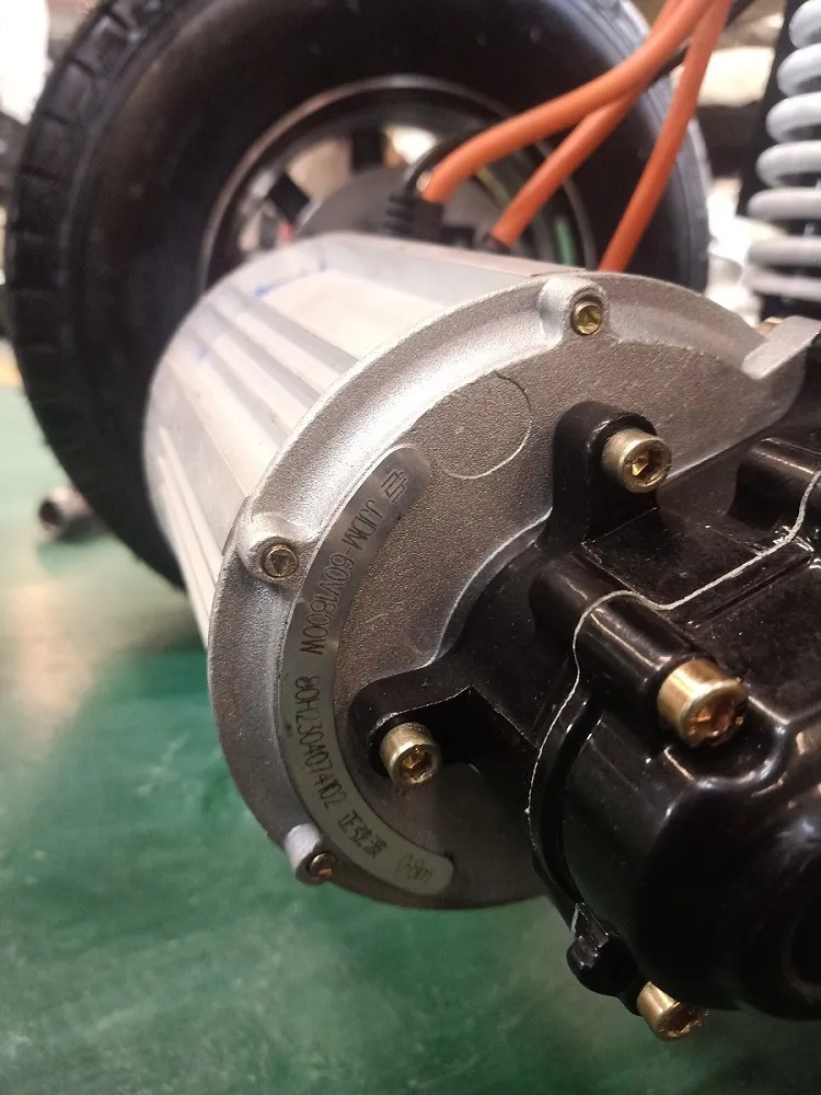 Datos Tecnicos del coche de glof electrico de SANSA modelo Suggs 3500W 11